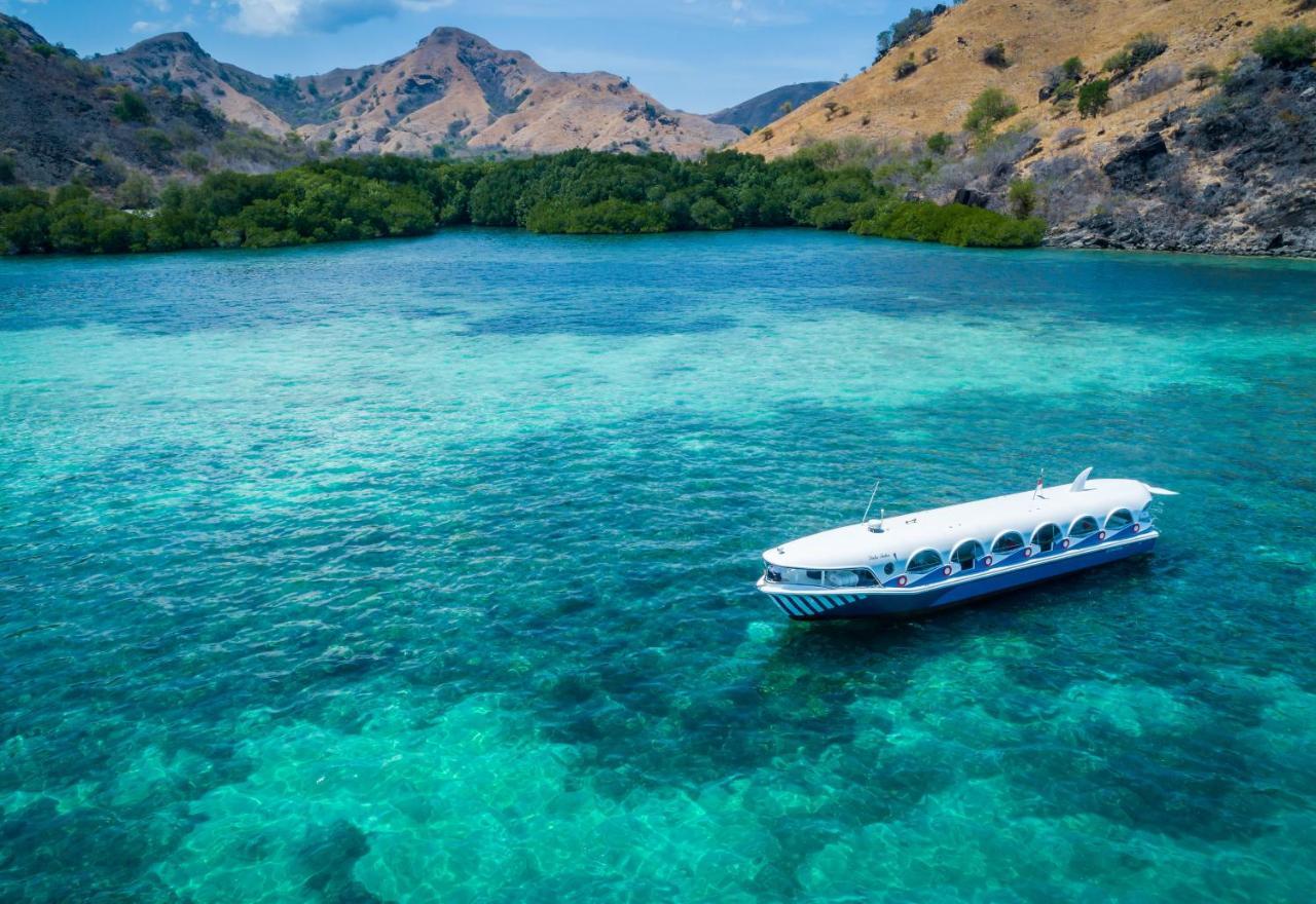 Ayana Komodo Waecicu Beach Hotel Labuan Bajo Exterior foto